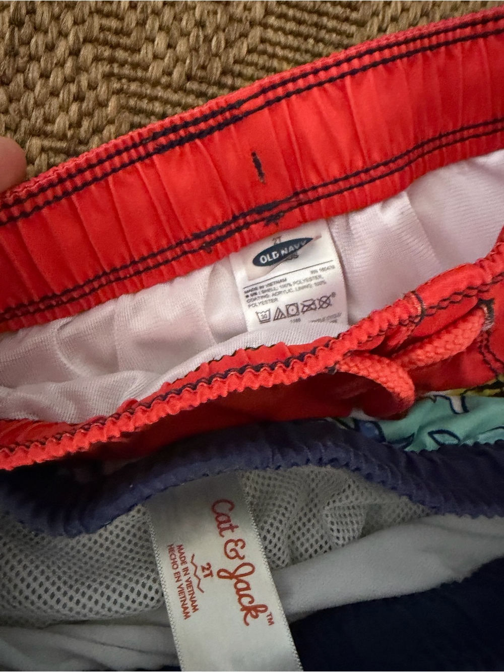☀️2T Swimsuit bundle L.L.Bean Cat & Jack Old Navy, rashguard, 2 swim trunks, hat - Picture 6 of 9